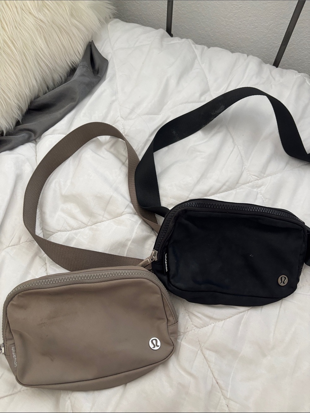 lululemon athletica Black and Taupe Men’s Belt Bags - Dual Pack